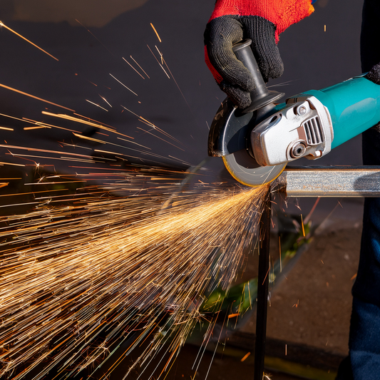 TOTAL 2000W Angle Grinder with 180mm Disc TG12018026
