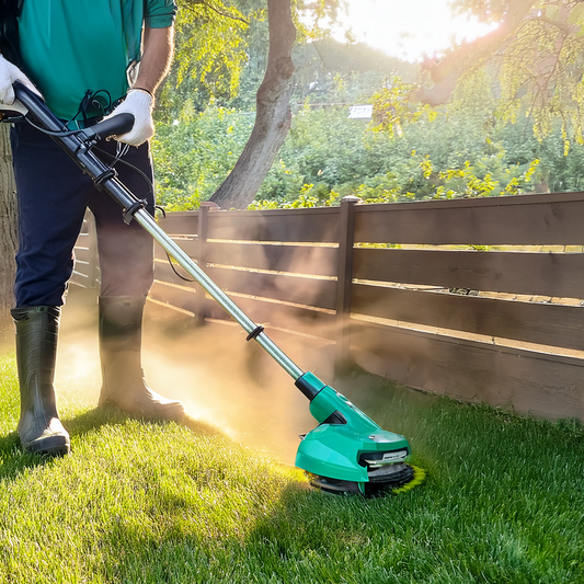 TOTAL 20V Lithium-Ion Grass Trimmer TGTLI20301